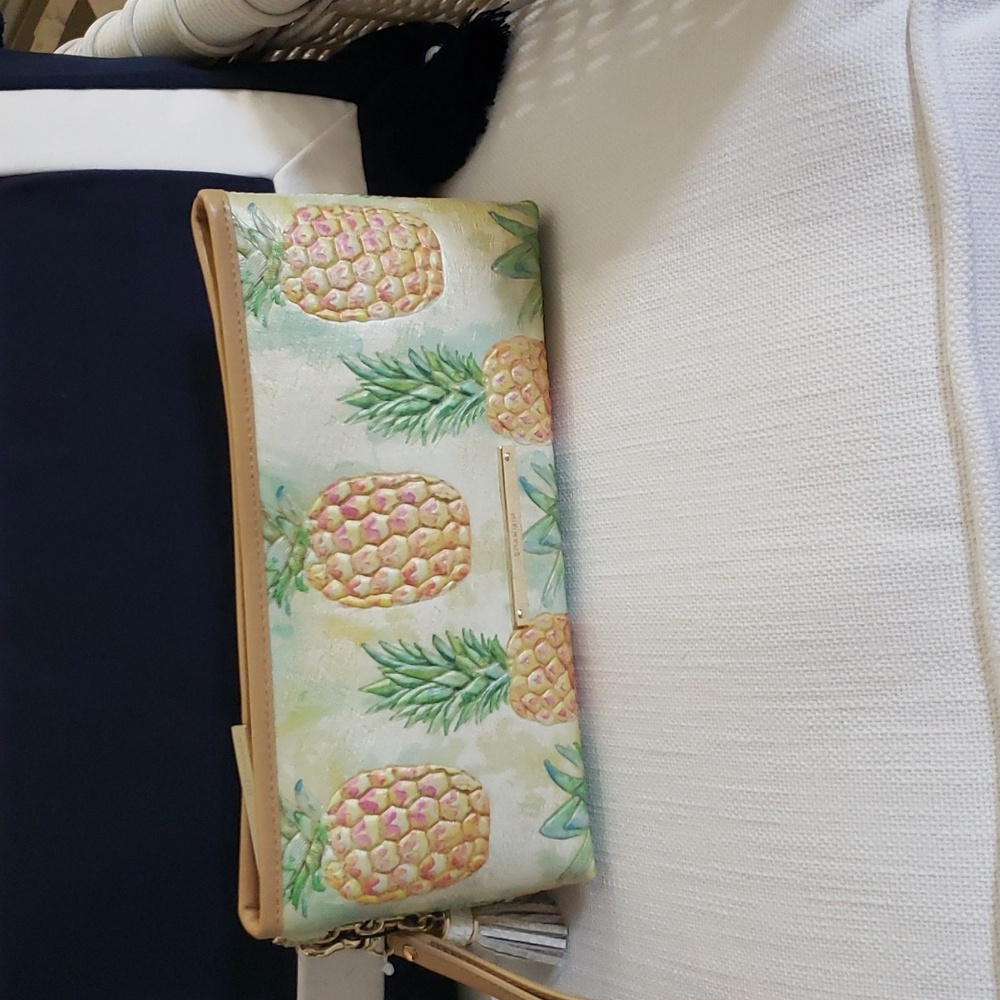 Brahmin wristlet/pouch